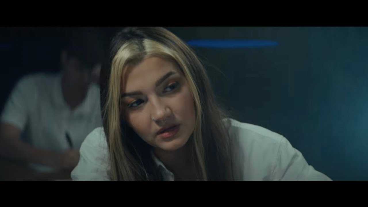 skydxddy-pretty-distraction-lyrics.jpg